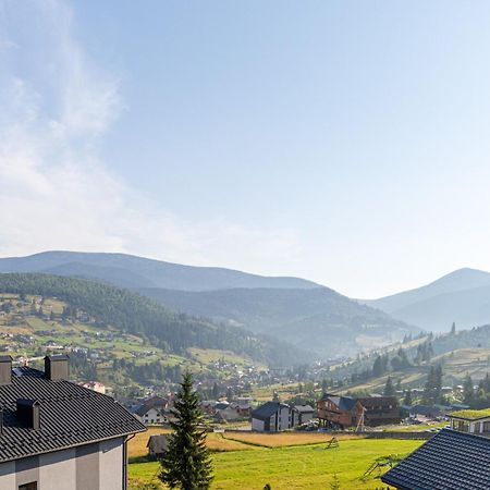Князів Двір Hotell Bukovel Exteriör bild