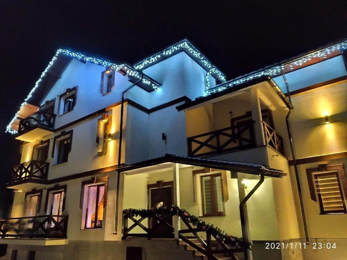 Князів Двір Hotell Bukovel Exteriör bild