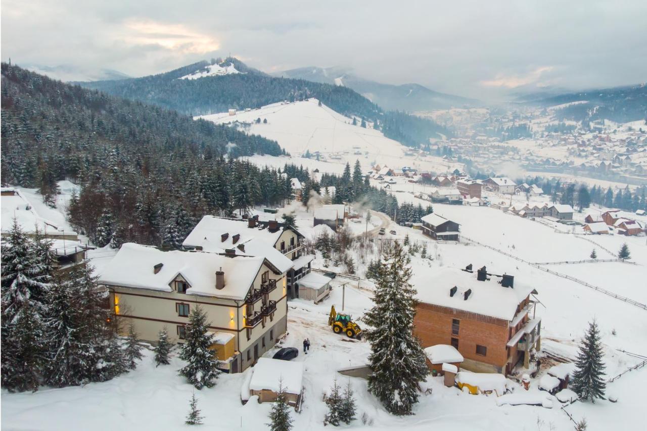 Князів Двір Hotell Bukovel Exteriör bild