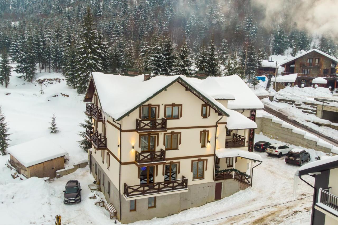 Князів Двір Hotell Bukovel Exteriör bild